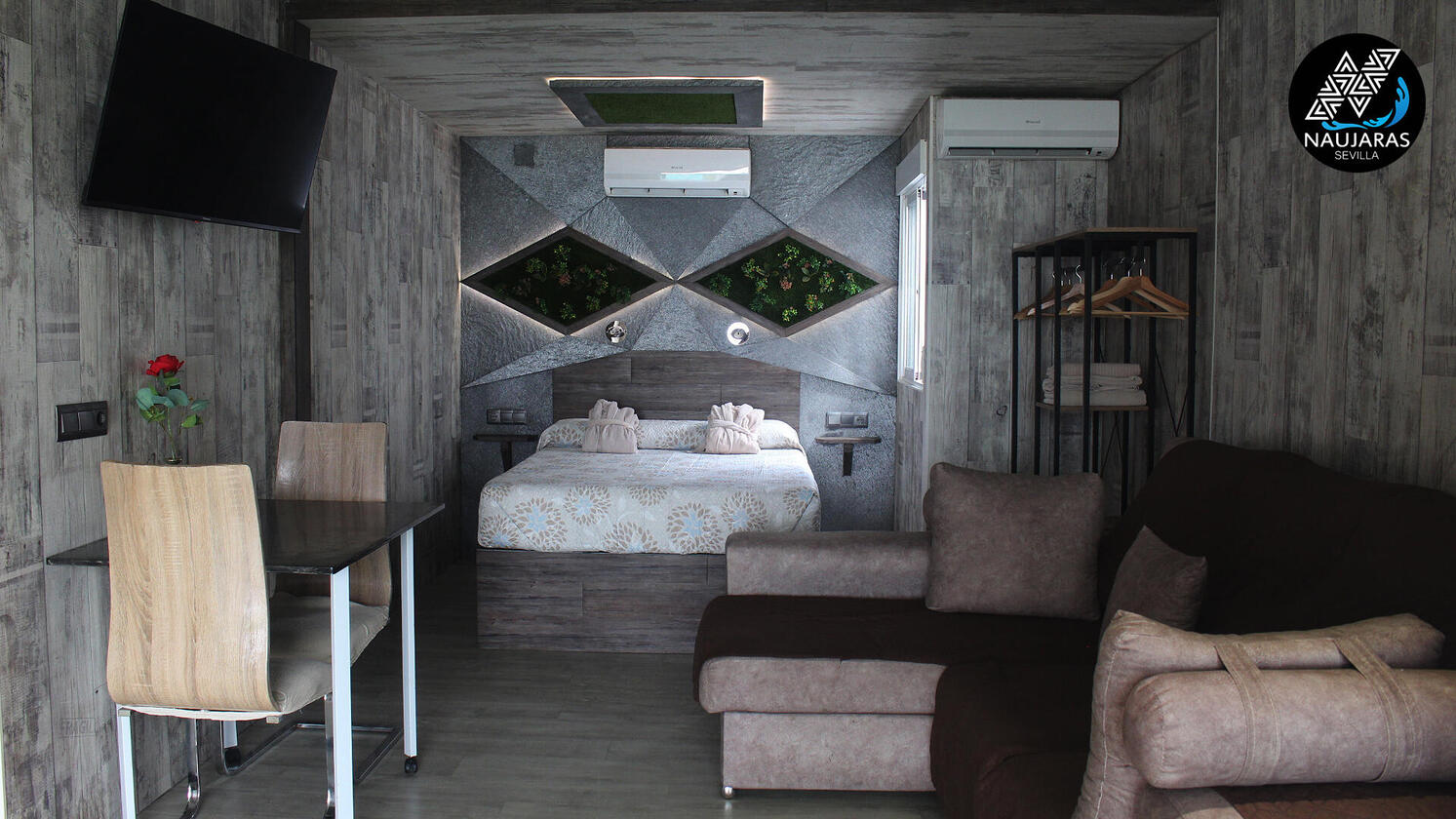 Ático + piscina + jacuzzi XXL