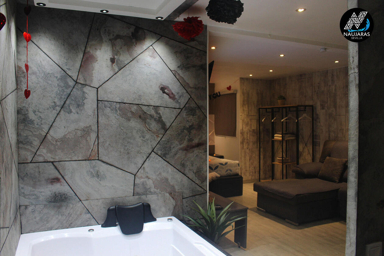 Estudio + jacuzzi XXL